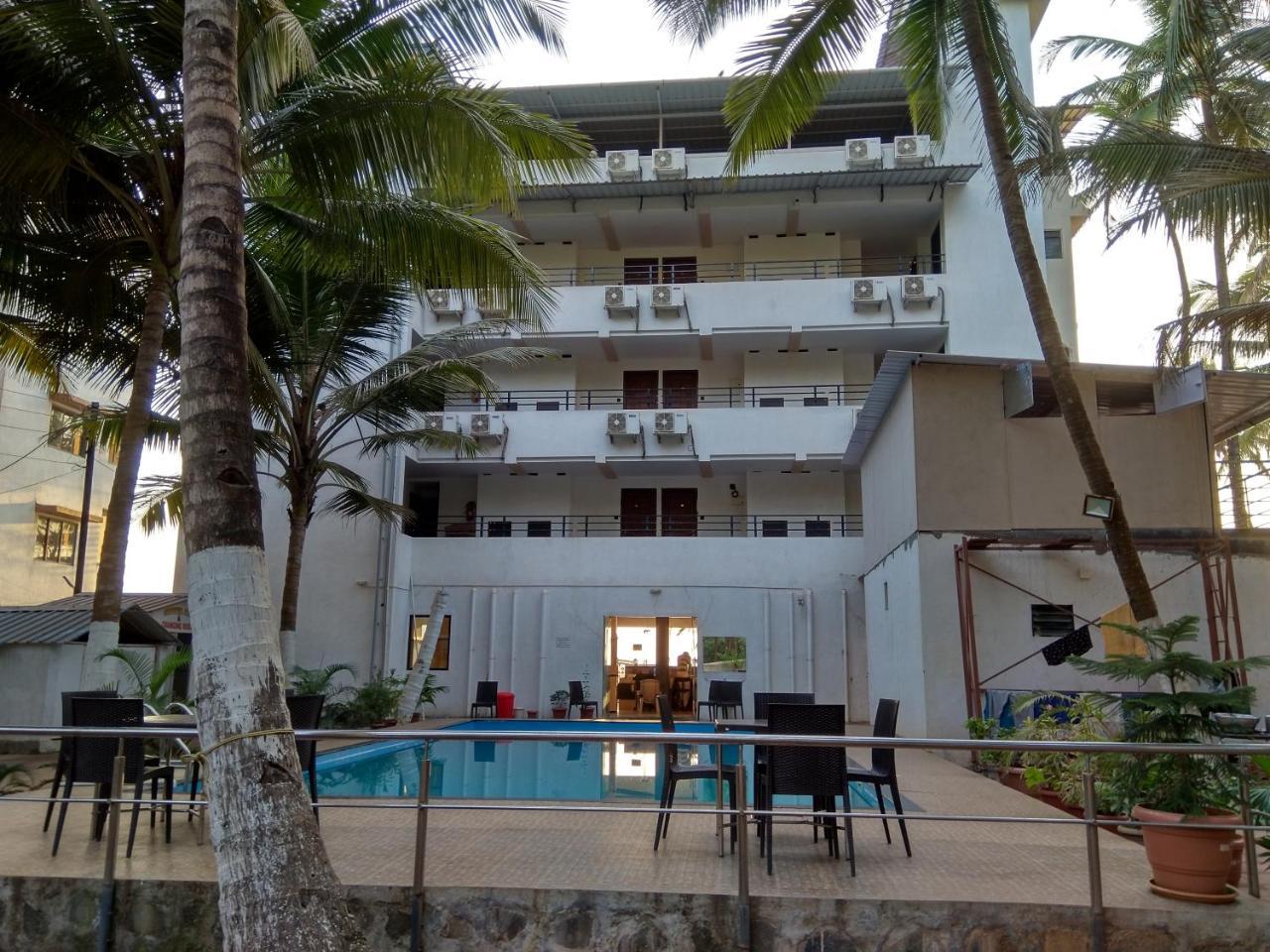Hotel Murud Marina Exteriör bild